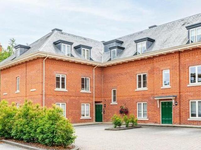 House for sale in Hertford, Colliers End