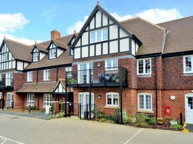 House for sale in Nork, Red Hill