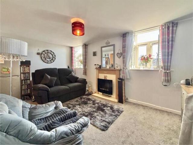 Apartment for sale in Queensbury, West Yorkshire
