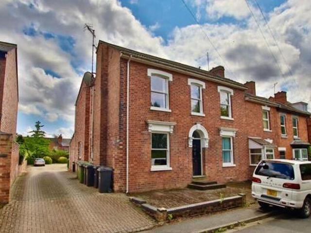 House for sale in Barbourne, Worcestershire