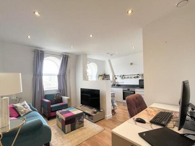 House for sale in Basingstoke, Basingstoke and Deane
