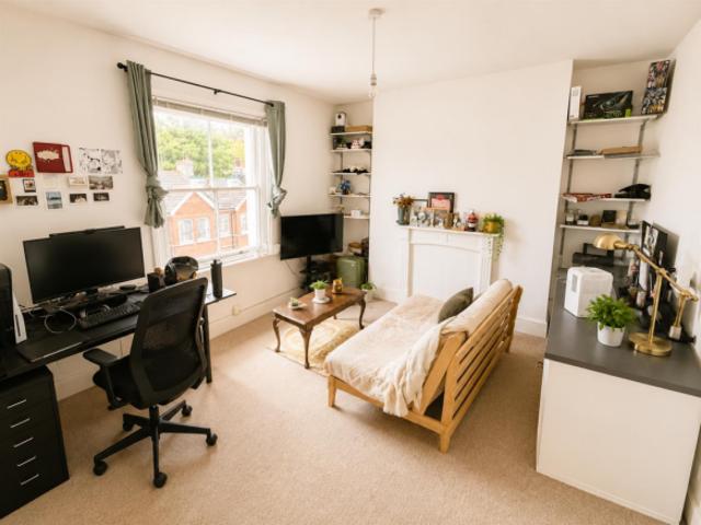 Apartment for sale in Brighton & Hove