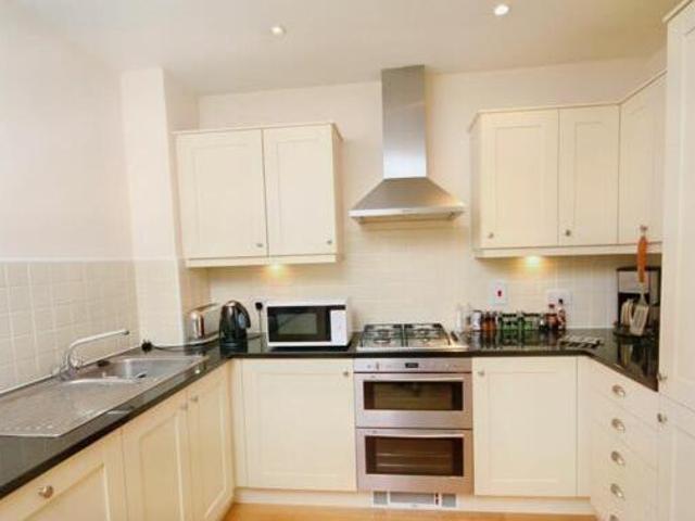 House for sale in Beaconsfield, Knotty Green