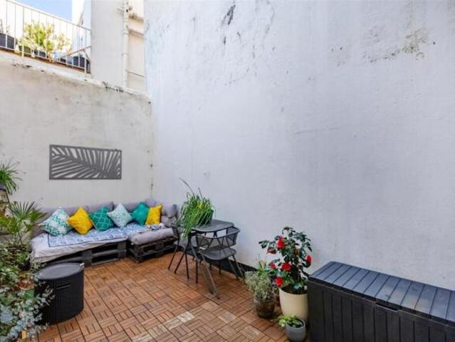 Apartment for sale in Brunswick, Brighton & Hove