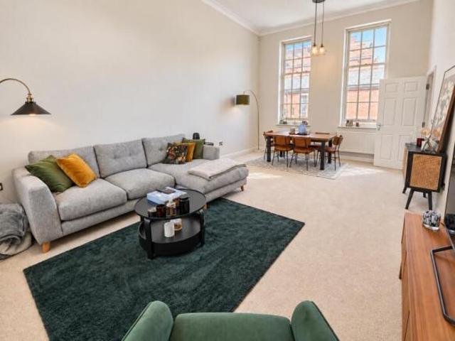 Apartment for sale in London Colney, St Albans