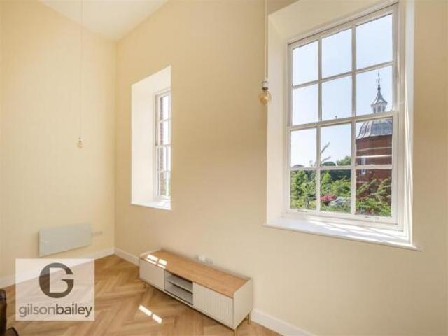 Apartment for sale in Heigham Grove, East Bank