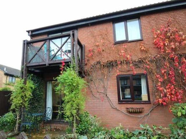 House for sale in Pouchen End, Hertfordshire