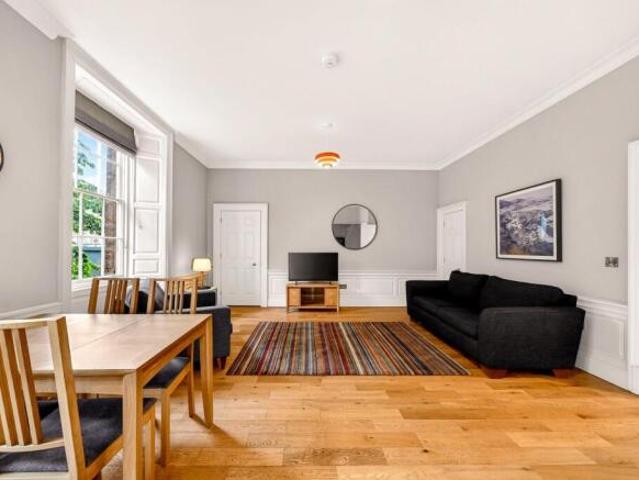Apartment for sale in North Leith, Scotland