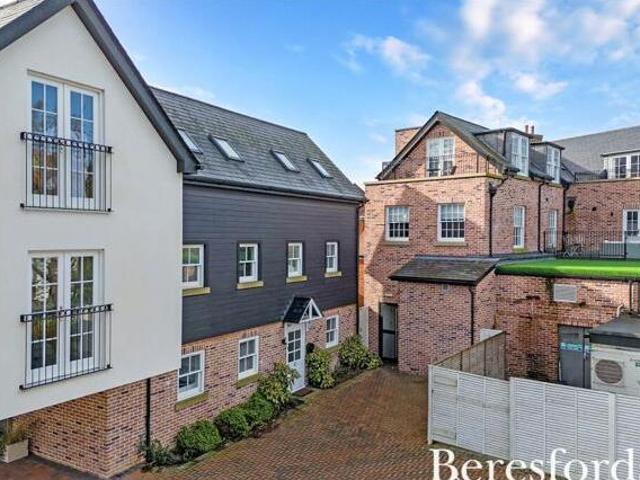 House for sale in Great Burstead, Billericay