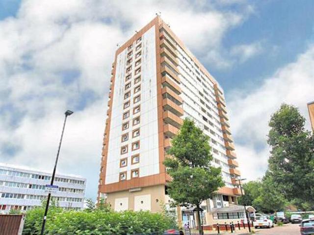 House for sale in Greater London