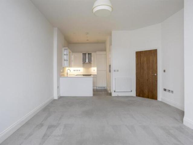Apartment for sale in Bishopthorpe, York