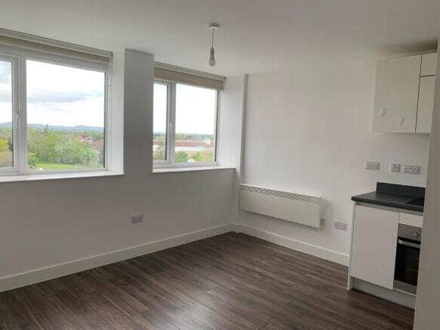 Apartment for sale in Blackpole, Worcestershire