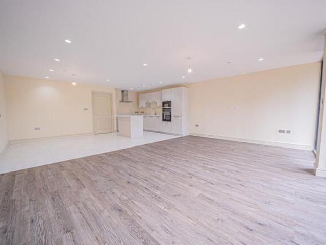 Apartment for sale in Blossomfield, West Midlands
