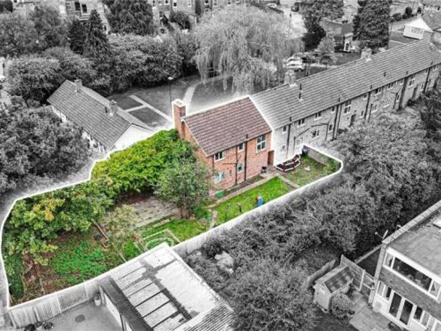 Apartment for sale in Sutton Coldfield, West Midlands