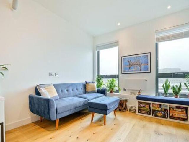 House for sale in Bracknell