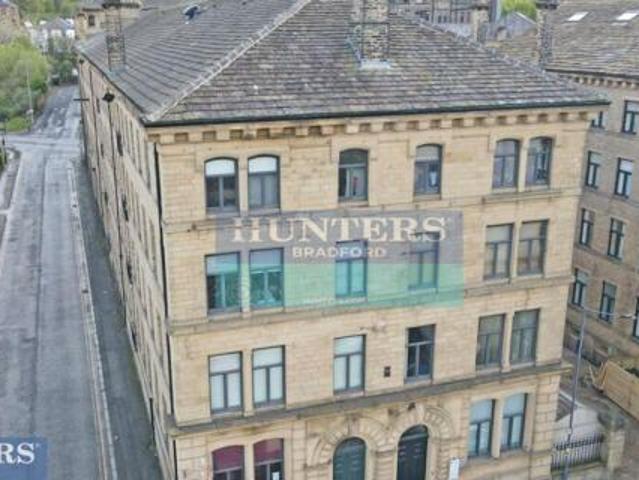 House for sale in West Yorkshire