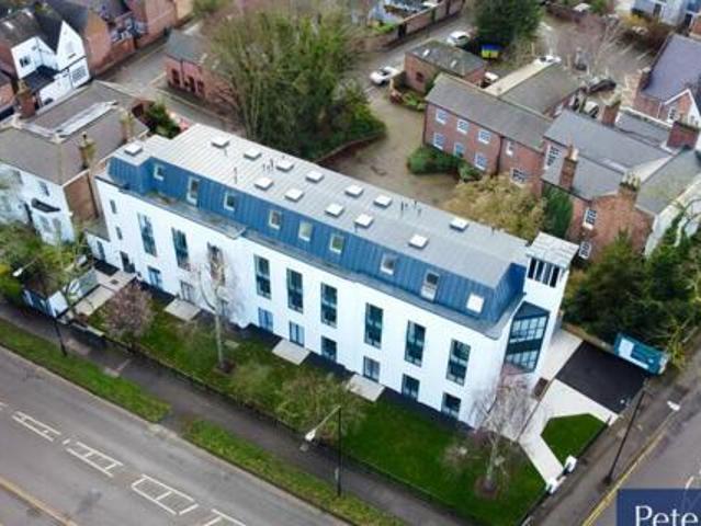 House for sale in Green Close, Warwickshire