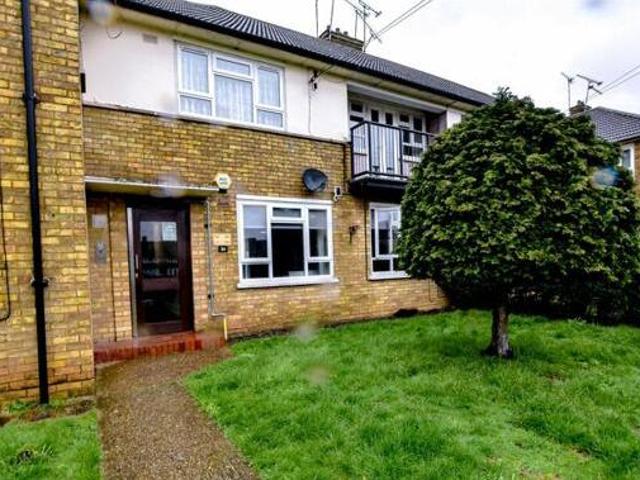 House for sale in Hutton, Navestock Side