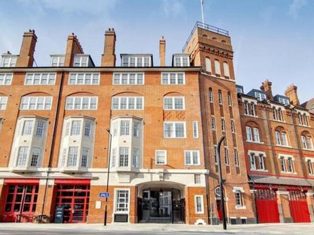 House for sale in City of London, Greater London