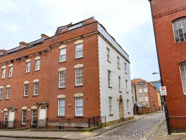House for sale in Feckenham, City Of Bristol