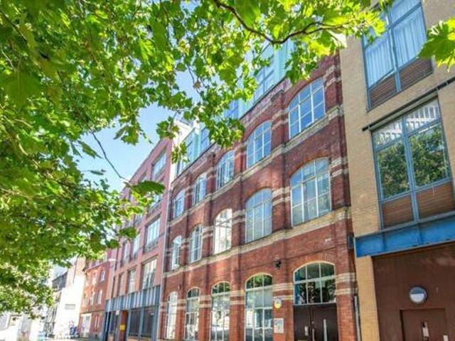 House for sale in Feckenham, City Of Bristol