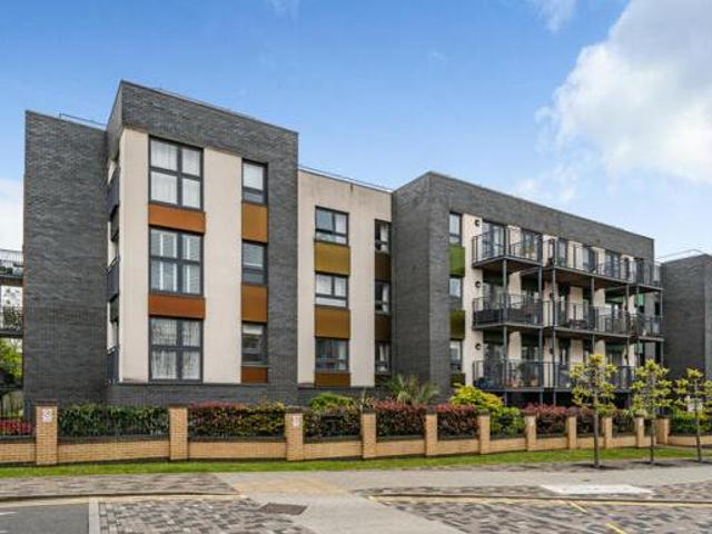 House for sale in Feckenham, City Of Bristol
