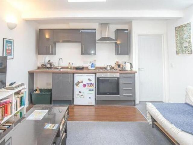 House for sale in Feckenham, City Of Bristol