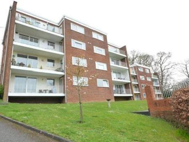 House for sale in Broadstone