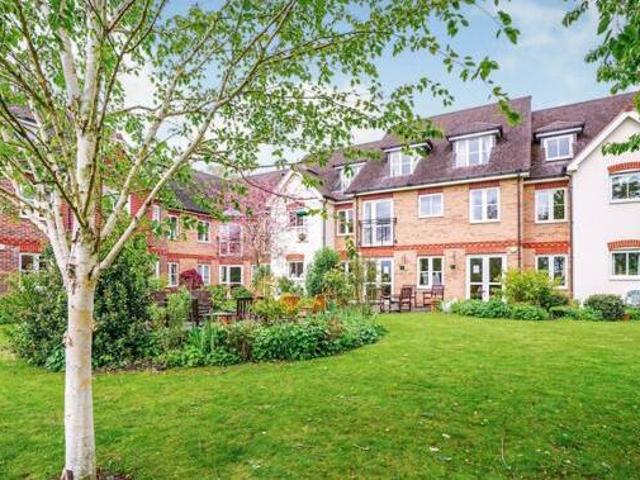 House for sale in Brackley, West Northamptonshire
