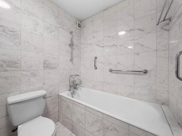 Apartment for sale in Camden Town, Greater London
