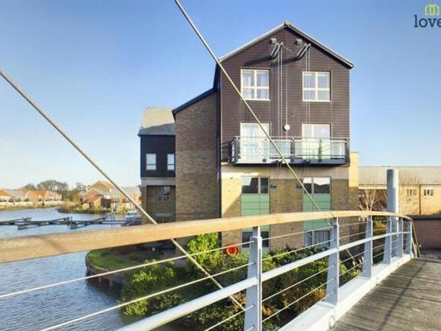 House for sale in Brayford, Lincolnshire
