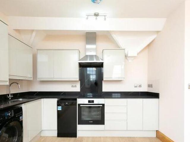 House for sale in Bushey