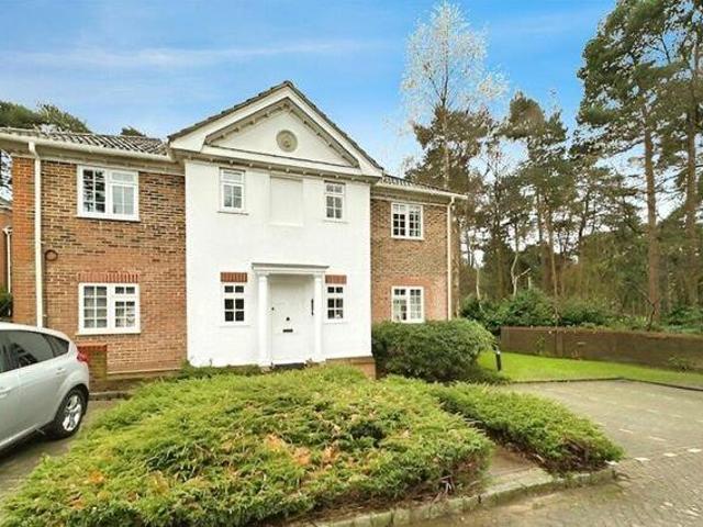 House for sale in Camberley, Surrey Heath