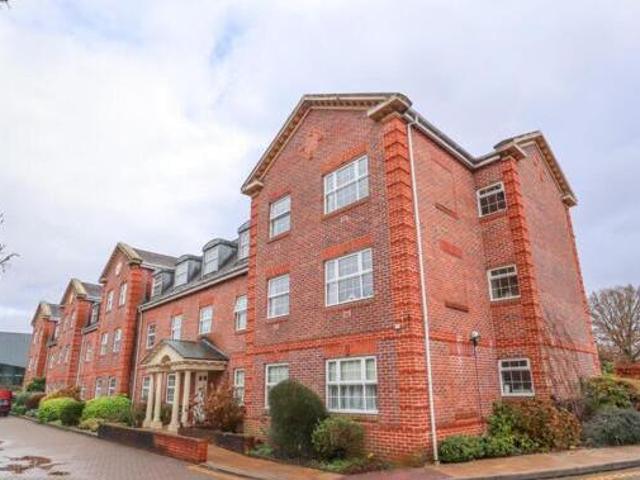 House for sale in Camberley, Surrey Heath
