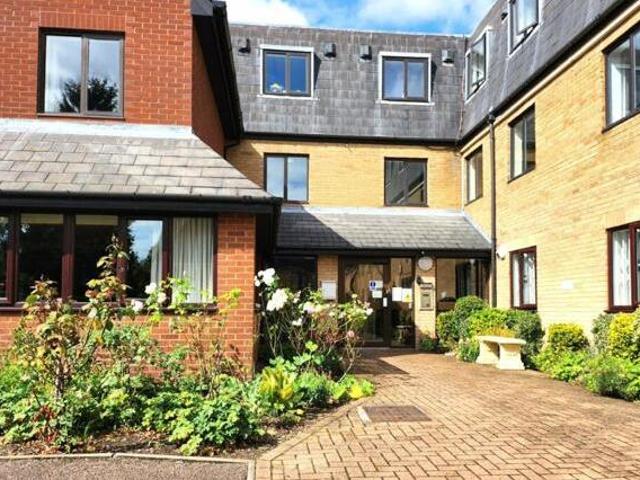 House for sale in Chesterton, Arbury