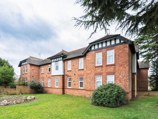 Apartment for sale in Catherine-de-barnes