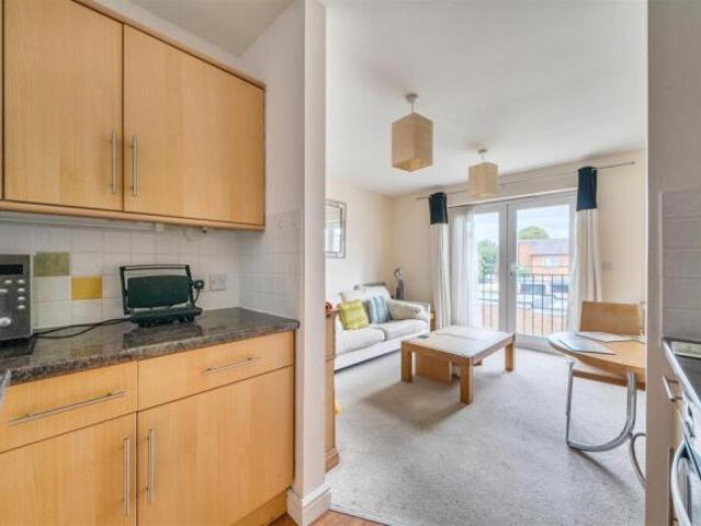 Apartment for sale in Reading