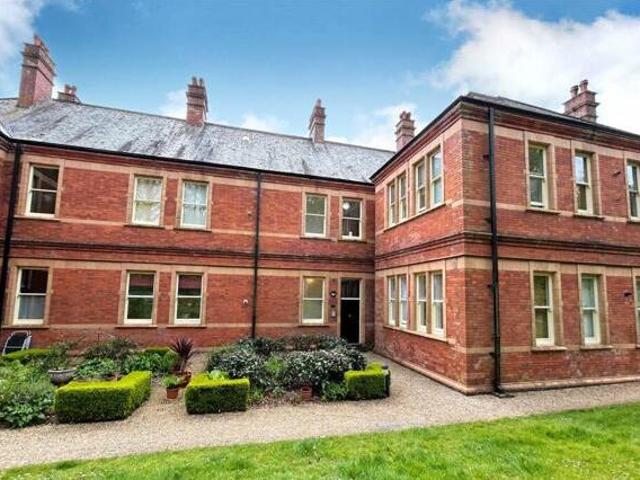 House for sale in City of London, Greater London