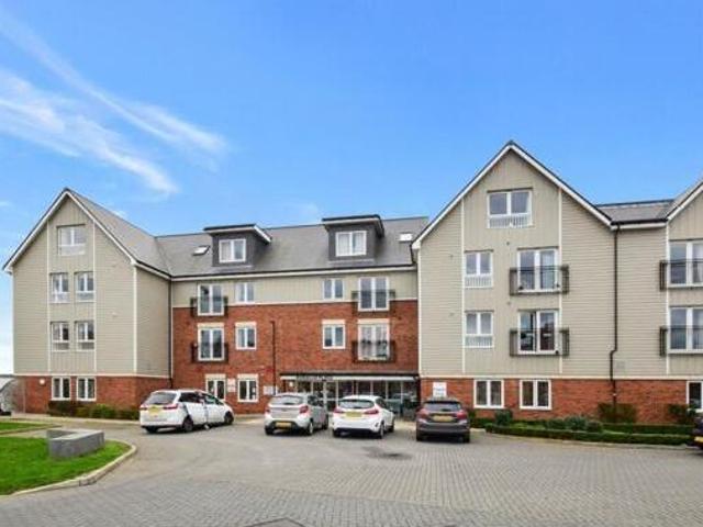 House for sale in Brompton, Chatham