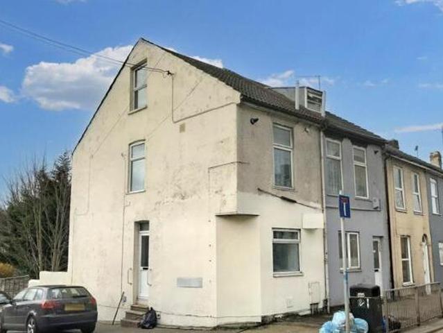 House for sale in Brompton, Chatham