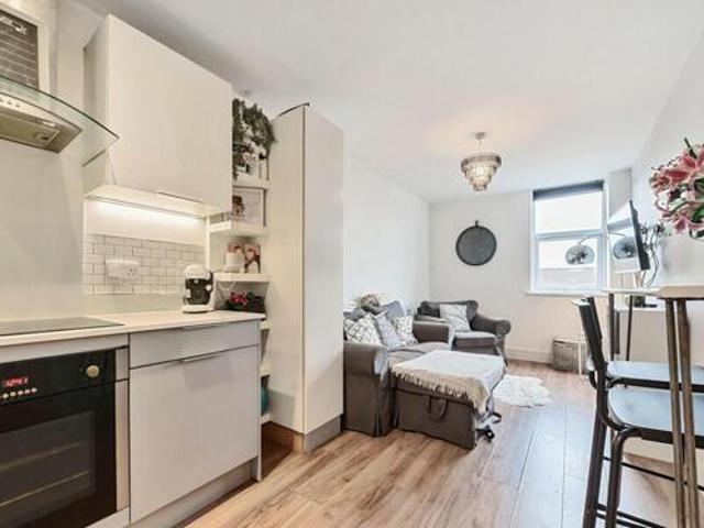 House for sale in Moulsham, Chelmsford