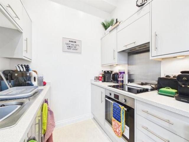 Apartment for sale in Gloucester, Gloucestershire