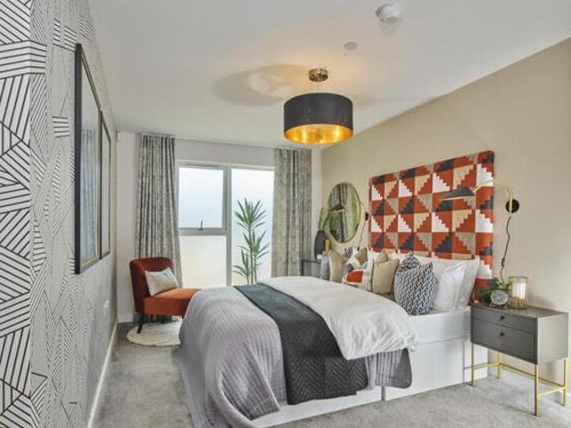 House for sale in Row Town, Surrey