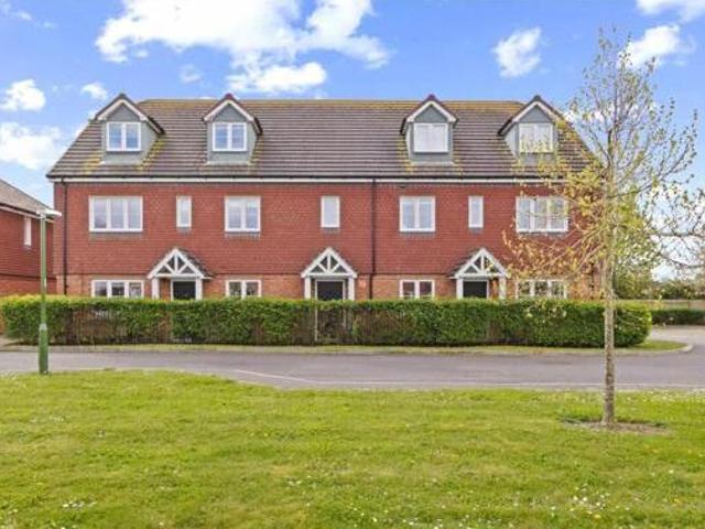 House for sale in Littlecote, West Sussex