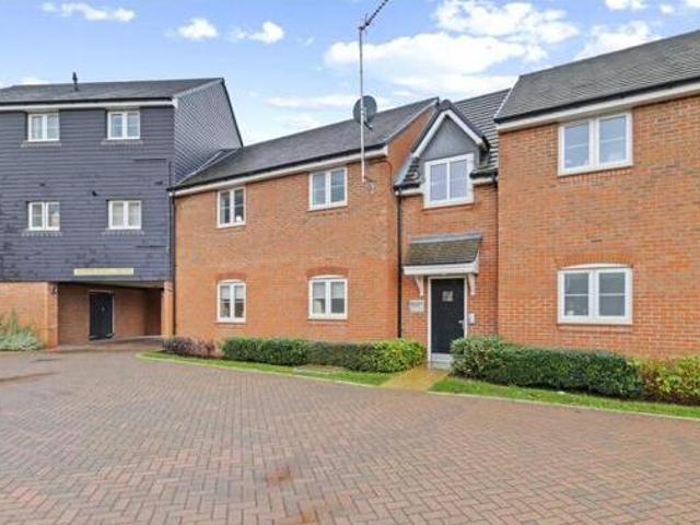 House for sale in Littlecote, West Sussex