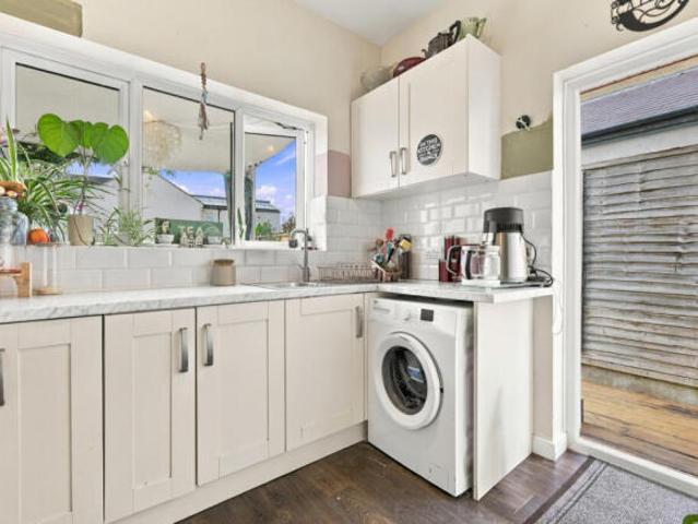 Apartment for sale in Alton Barnes