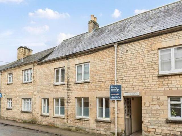 House for sale in Fossebridge, Gloucestershire