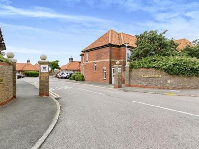 House for sale in Dale Hill, Essex