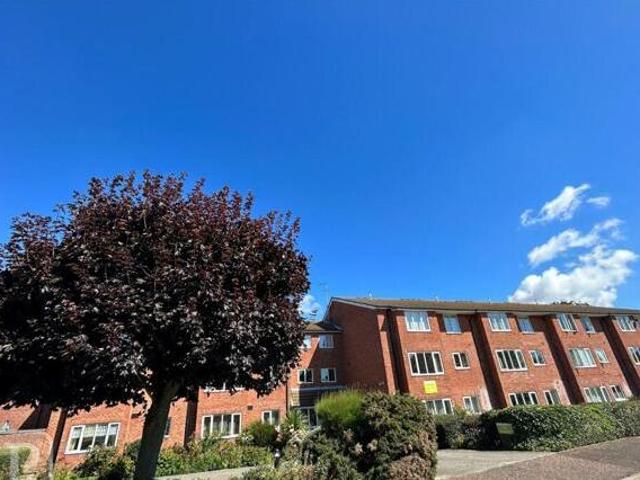 House for sale in Dale Hill, Essex
