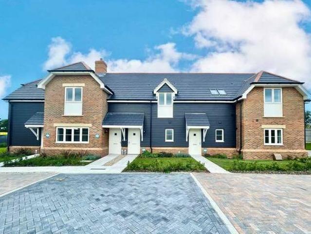 House for rent in Lyons, Greater London